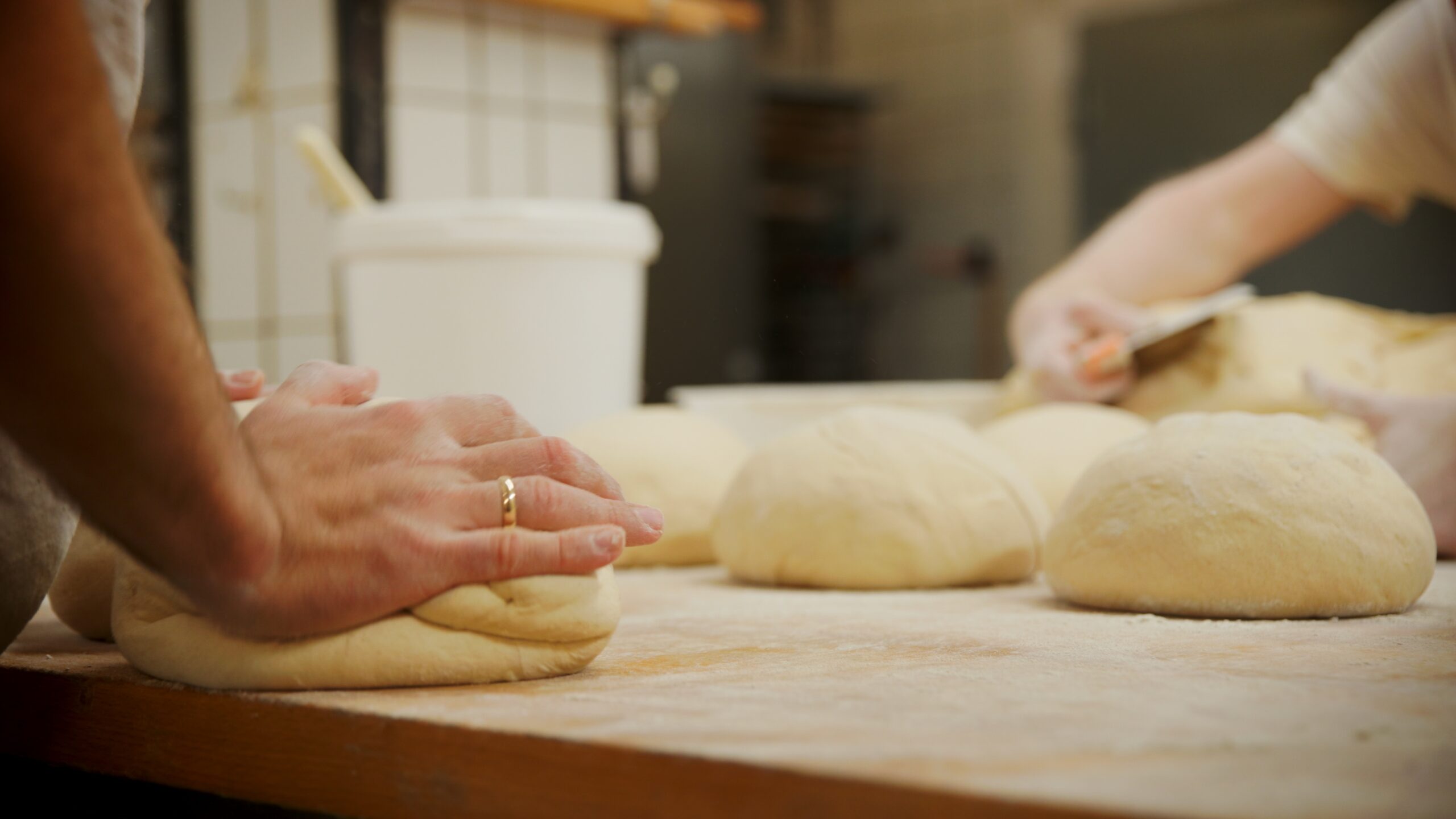 Videoproduktion Frankfurt - Thumbnail für ein Recruitingvideo für die Bäckerei Hofferberth aus Rüsselsheim